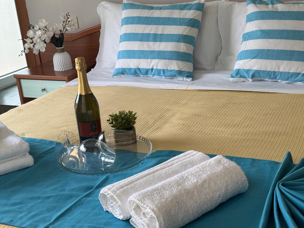 רימיני Hotel Villa Caterina מראה חיצוני תמונה